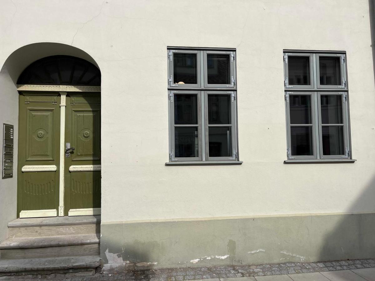 Apartment Im Zentrum Wohnen, Ruhe Geniessen *